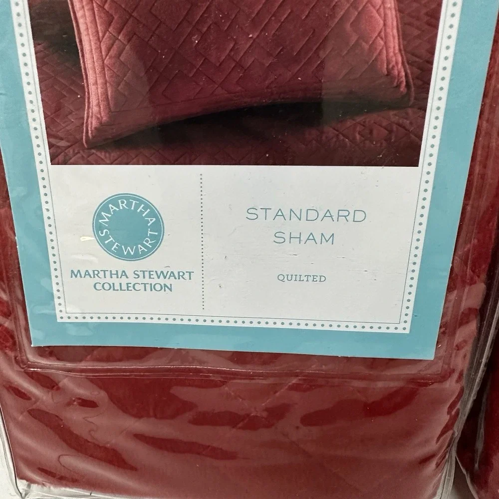 Martha Stewart Diamond Plush Quilt King Bedspread & 2 Standard Shams Red NEW